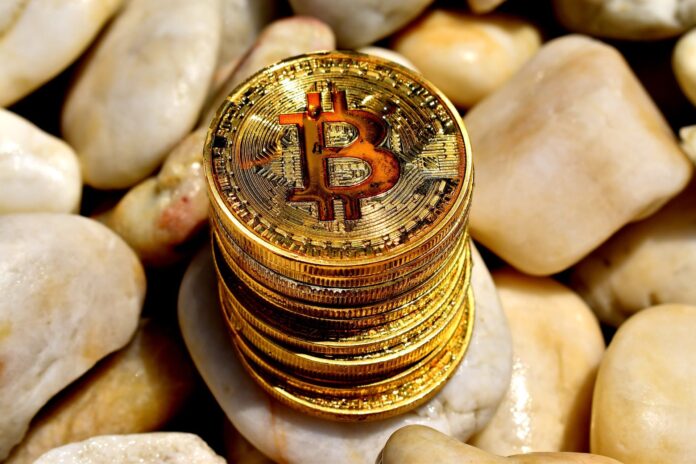Bitcoin update - Bitcoin koers net onder de 13.000 dollar