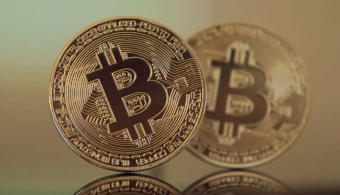 Crypto Prijs Alert Bitcoin koers schiet omhoog naar de 13.000 dollar